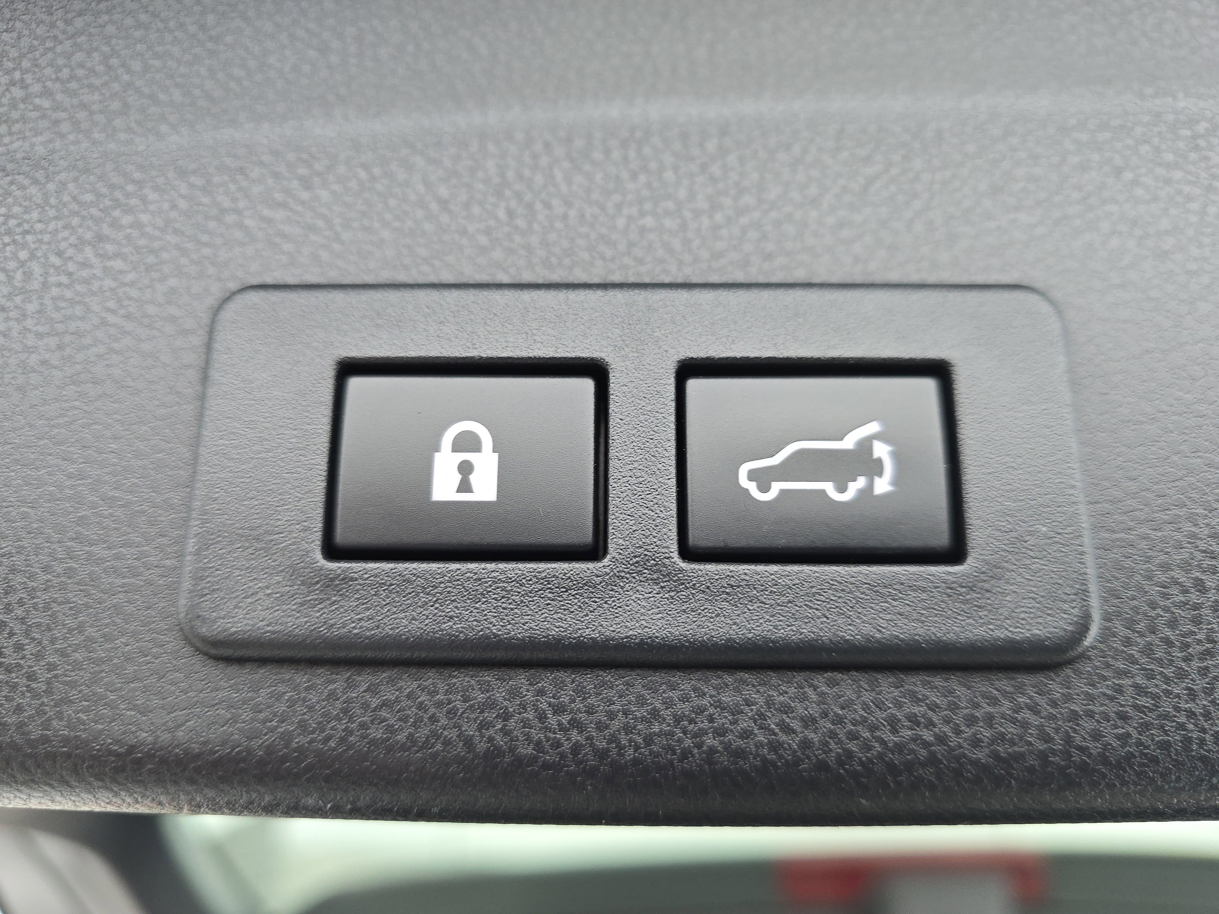 Certified 2023 Subaru Ascent Touring image 17