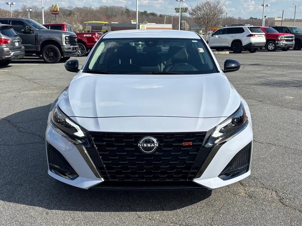 Used 2024 Nissan Altima 2.5 SR image 21