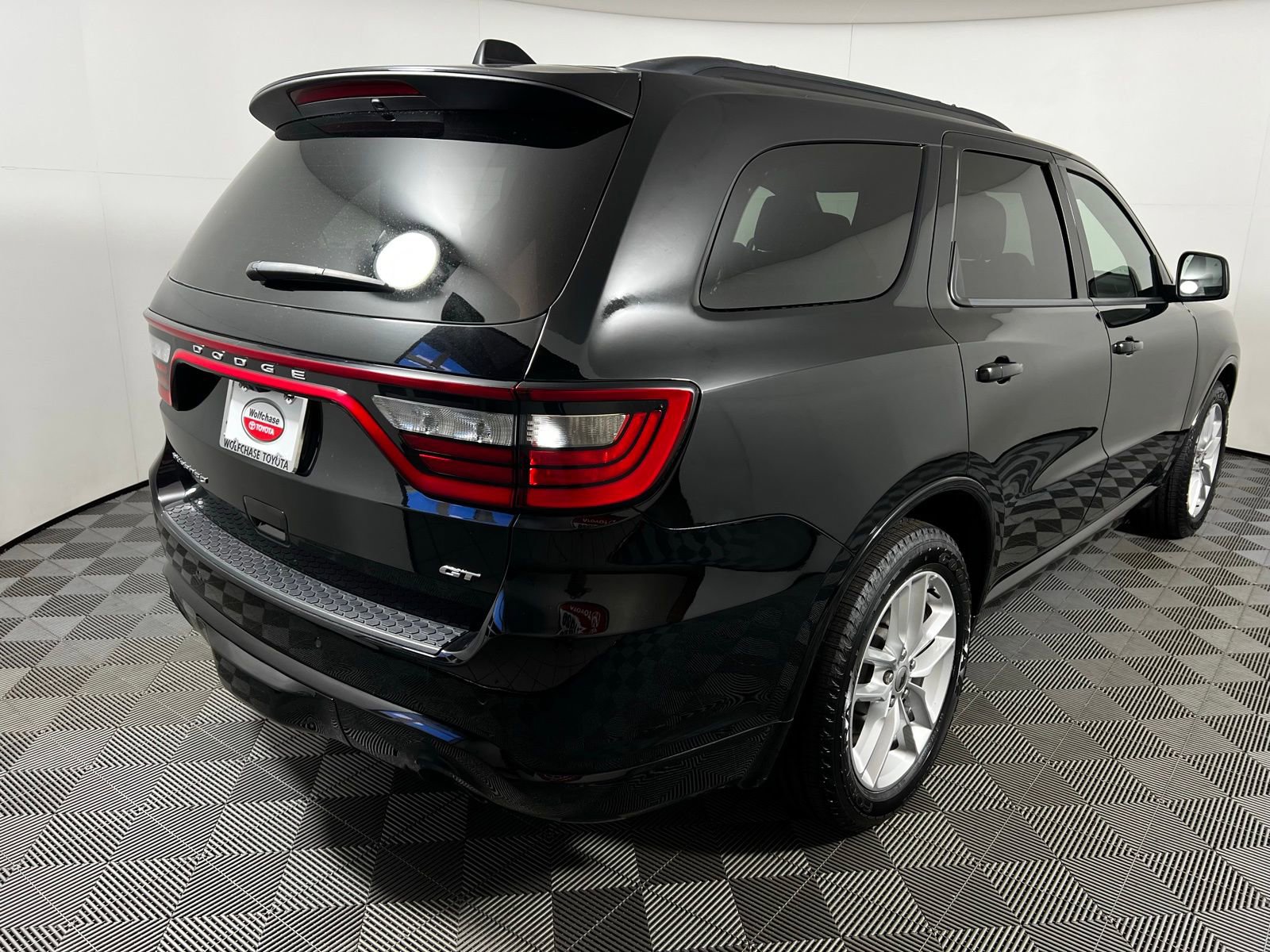 Used 2024 Dodge Durango GT image 5