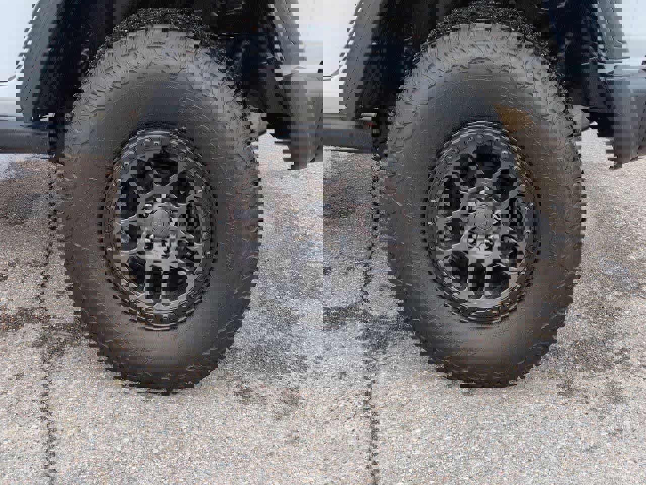 Used 2022 Jeep Wrangler Unlimited Sport image 12