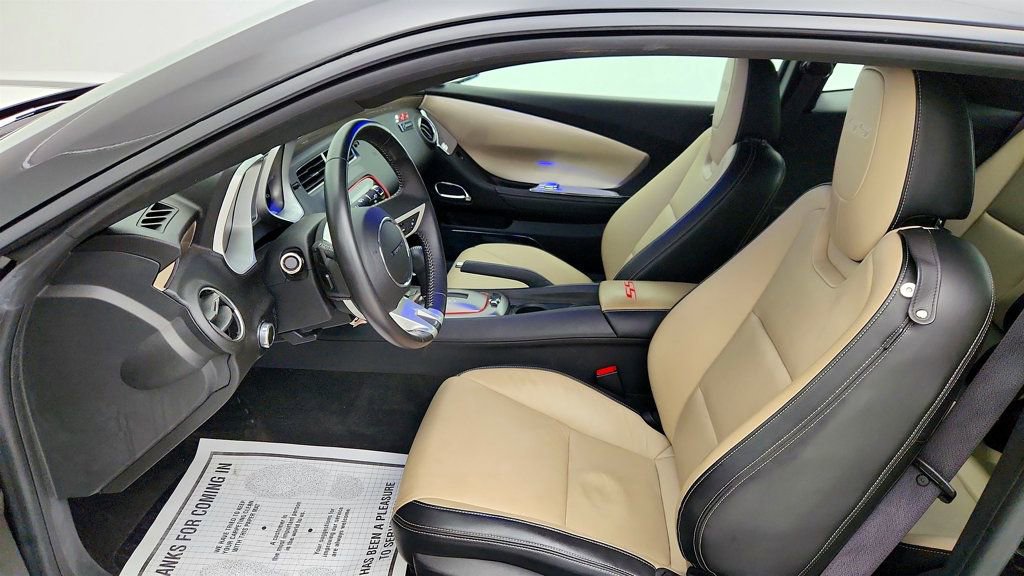 Used 2010 Chevrolet Camaro SS w/ RS Package image 20