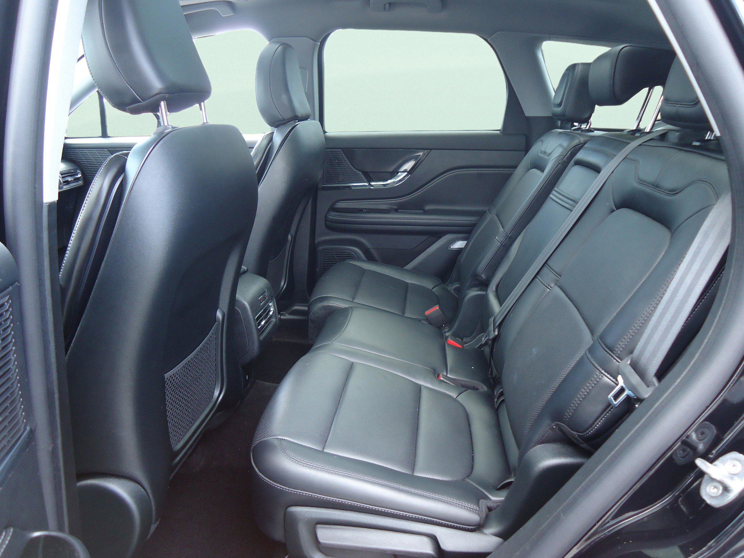 Used 2022 Lincoln Corsair AWD w/ Premium Package image 29