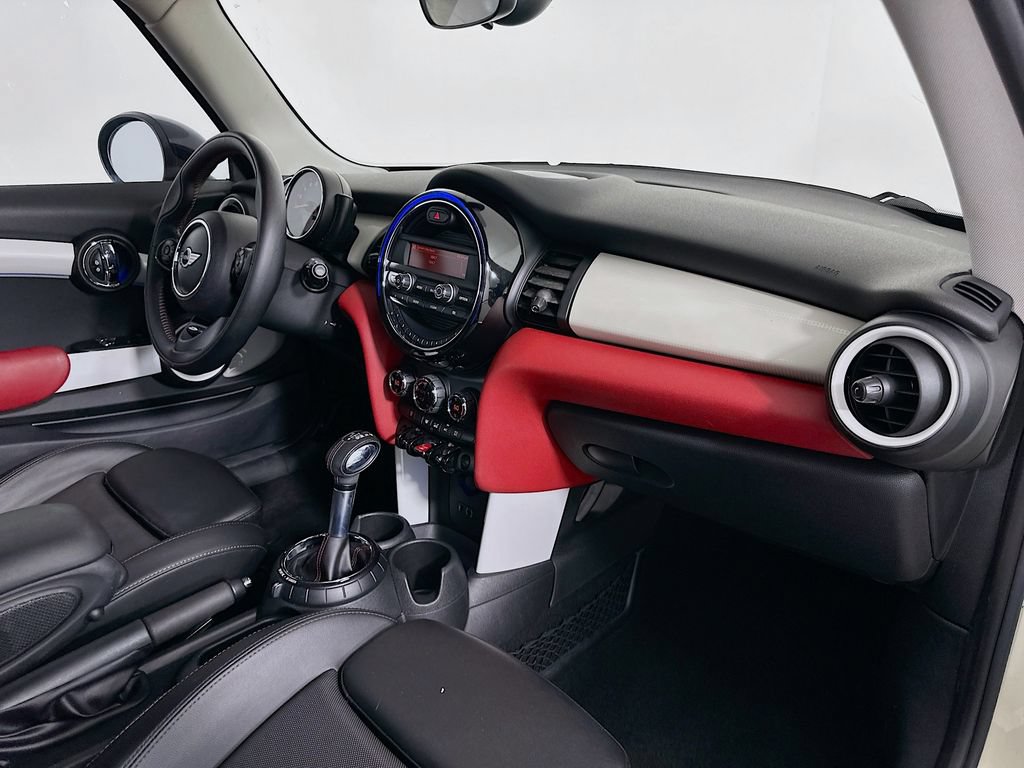 Used 2015 MINI Cooper S FWD image 27