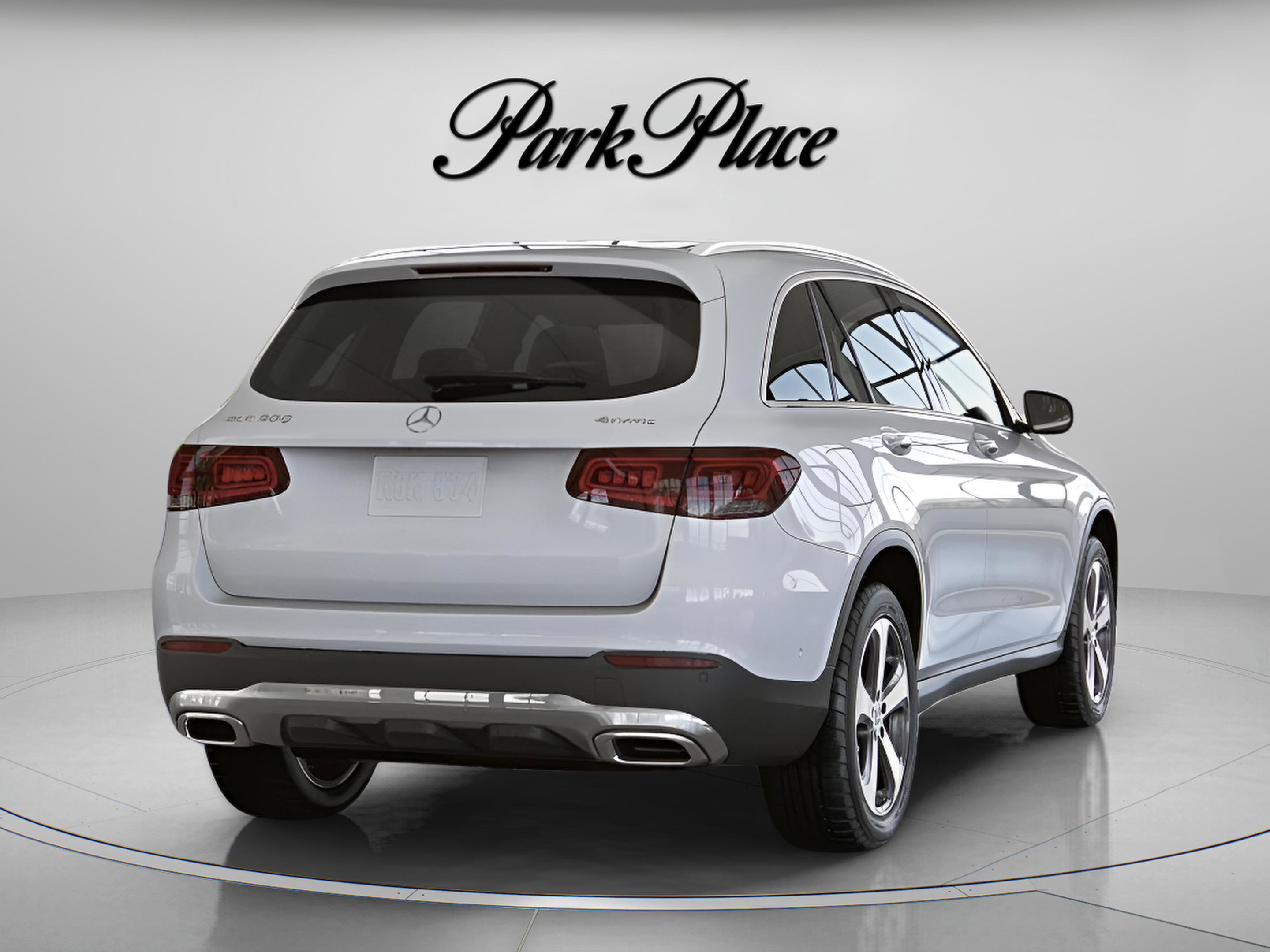 Certified 2022 Mercedes-Benz GLC 300 4MATIC w/ Premium Package Lite image 19