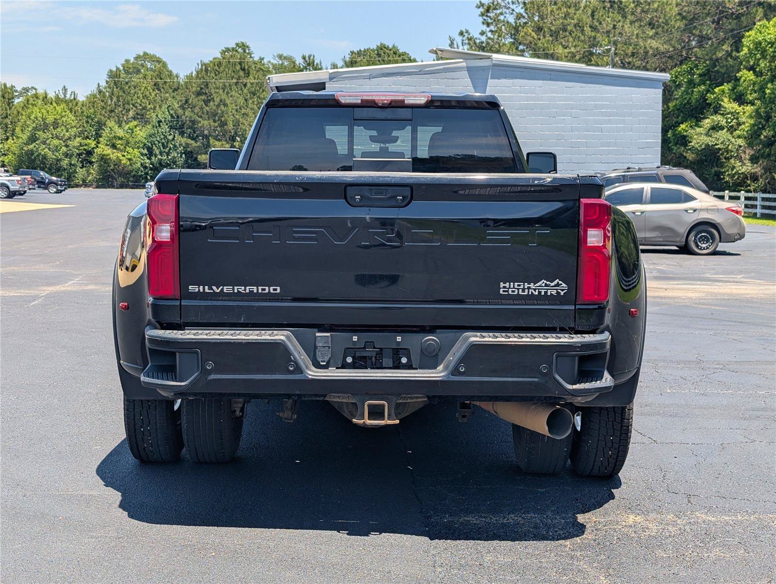 Used 2020 Chevrolet Silverado 3500 High Country w/ LPO, Hitch Package AWD/4WD image 4