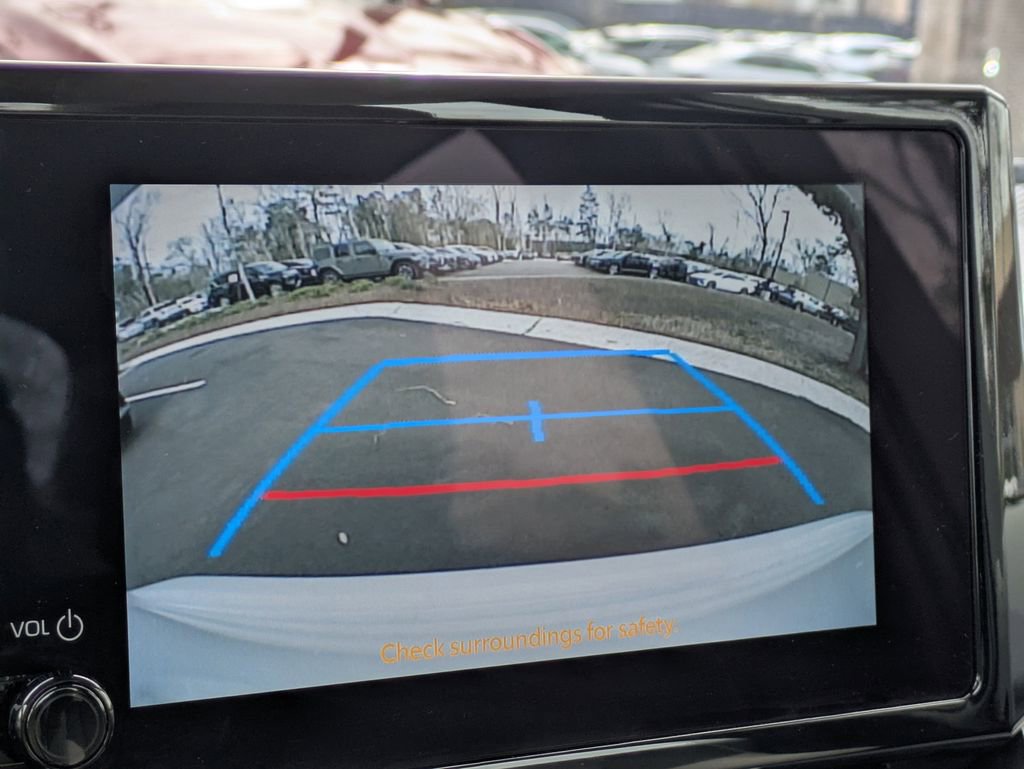 Used 2025 Toyota Corolla LE image 20