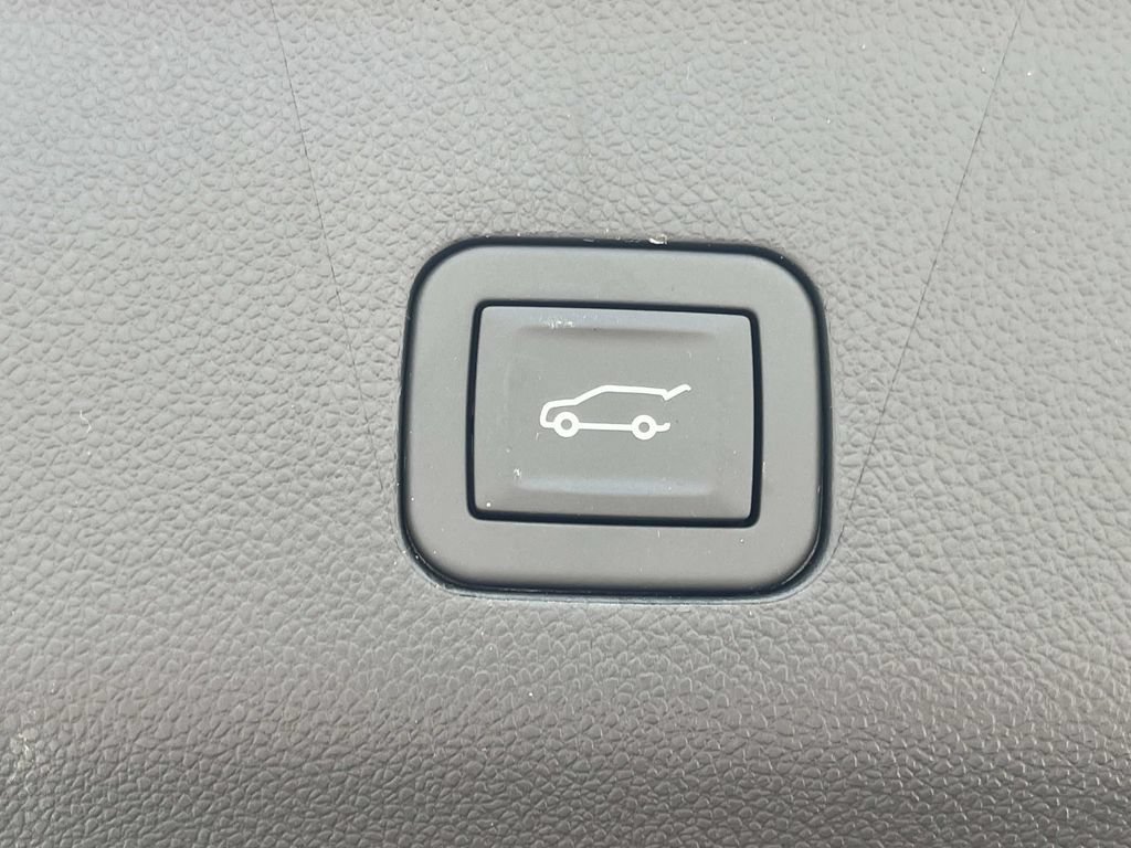 New 2026 Cadillac Escalade Sport w/ Touring Package AWD/4WD image 13