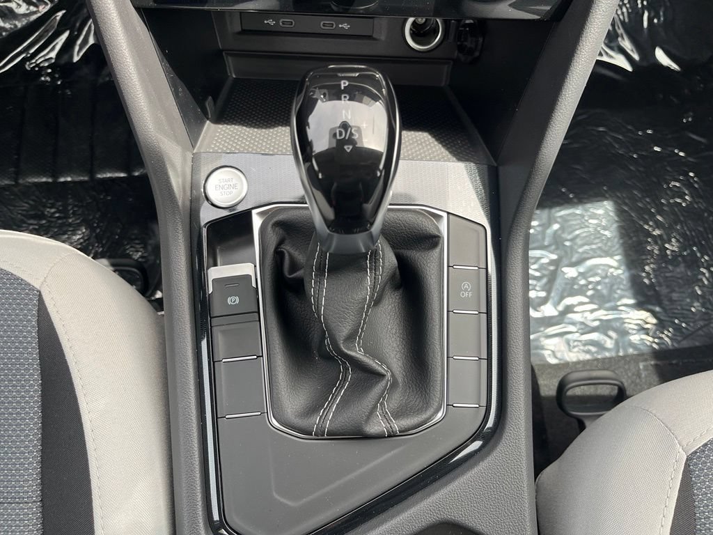 New 2026 Volkswagen Taos S FWD image 15