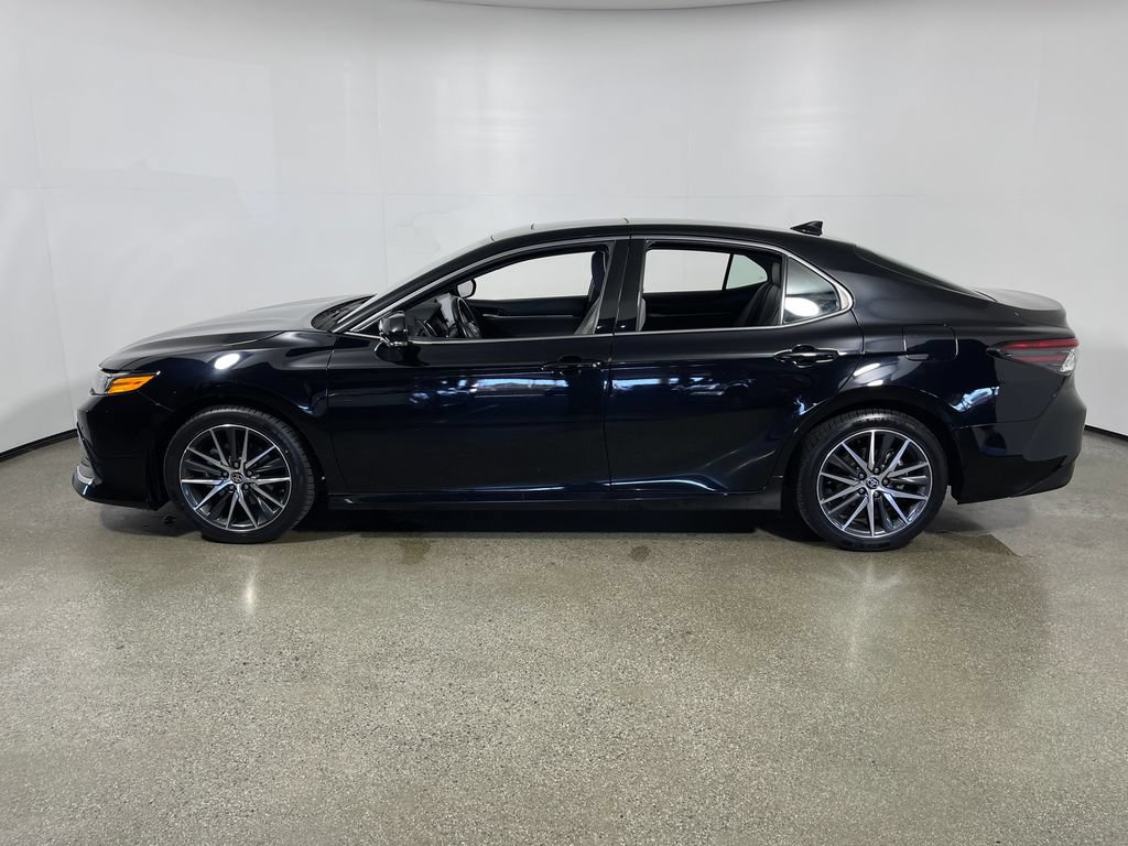 Certified 2023 Toyota Camry XLE w/ Navigation Package FWD image 6