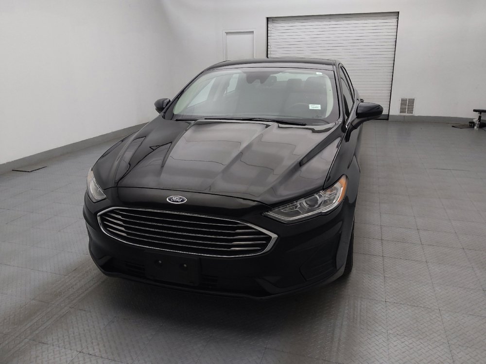 Used 2020 Ford Fusion SE FWD image 15