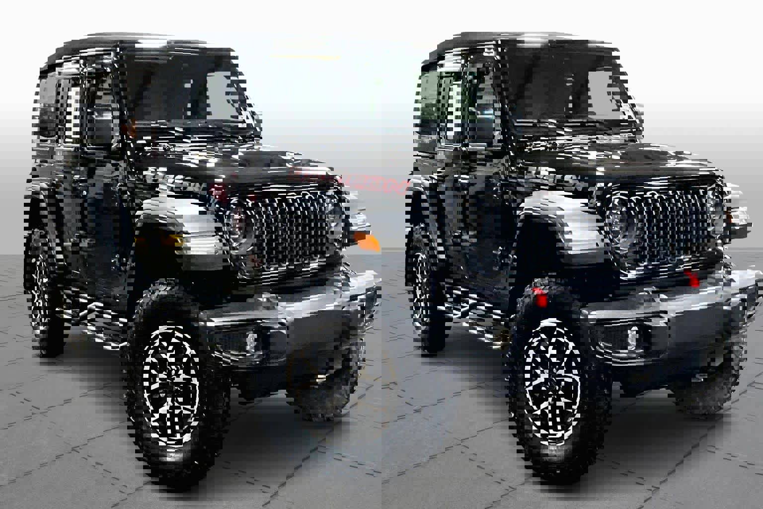 Used 2024 Jeep Wrangler Unlimited Rubicon image 3