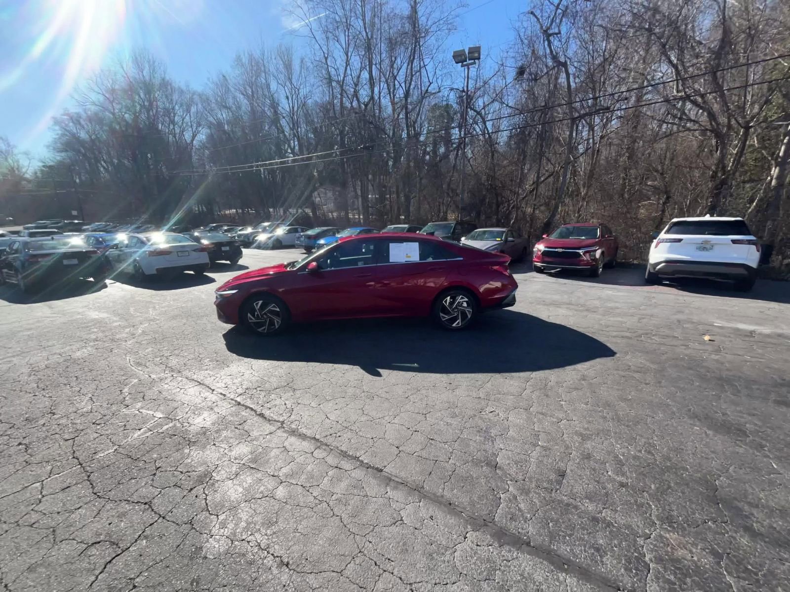 Used 2025 Hyundai Elantra SEL image 16