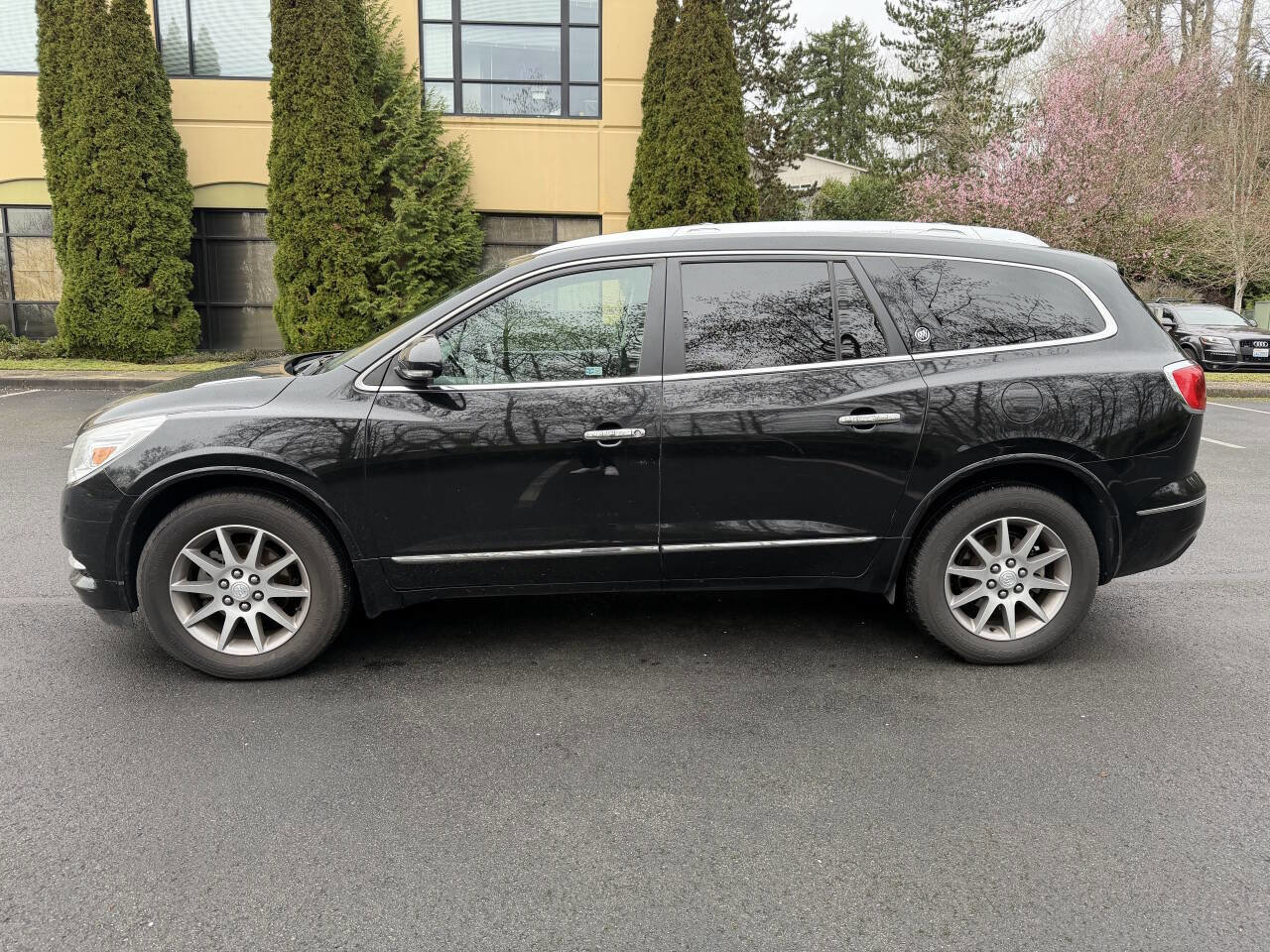 Used 2016 Buick Enclave Leather AWD/4WD image 9