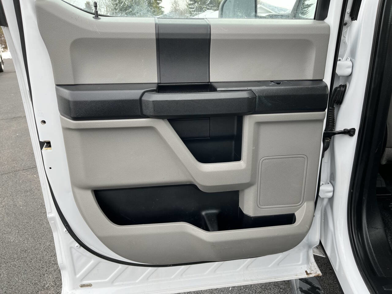 Used 2019 Ford F250 XL w/ Power Equipment Group AWD/4WD image 16