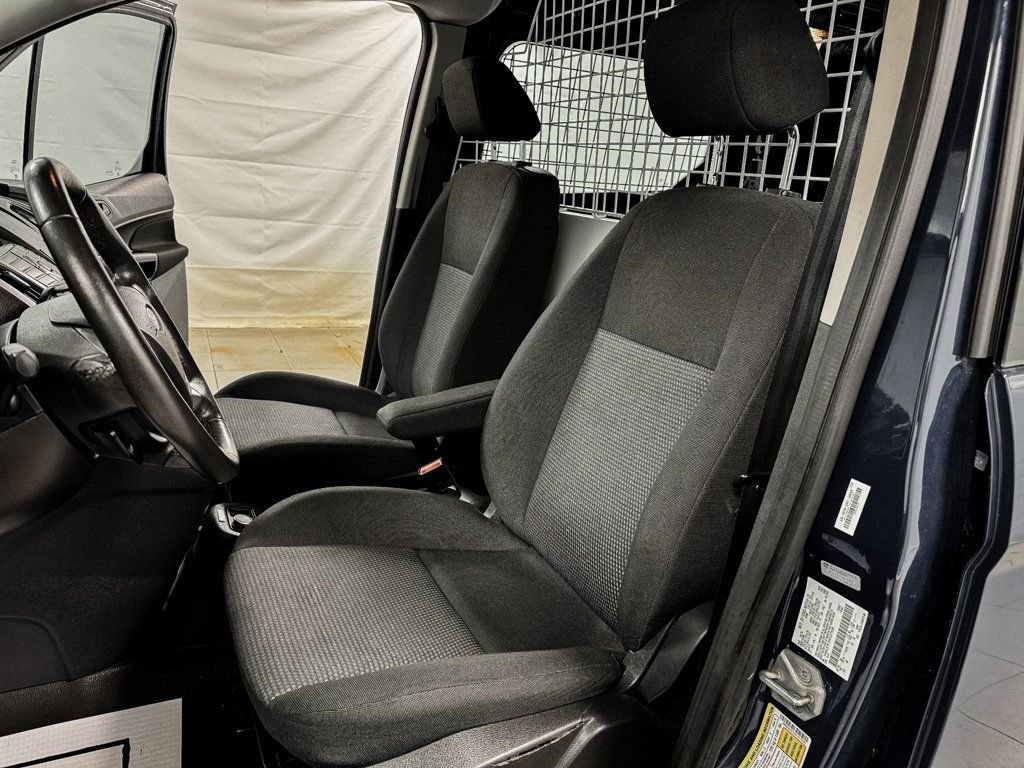 Used 2016 Ford Transit Connect XL image 9