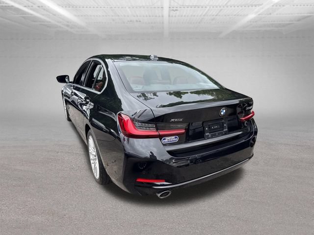 Used 2024 BMW 330i xDrive Sedan AWD/4WD image 12
