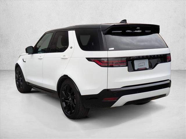 Certified 2025 Land Rover Discovery Dynamic SE image 8