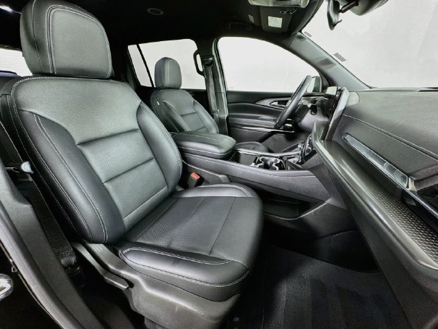 Used 2026 Chevrolet Traverse LT AWD/4WD image 29