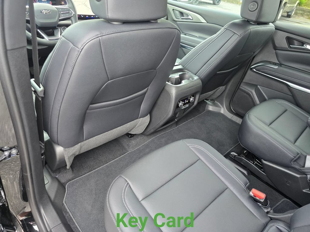 New 2026 Chevrolet Traverse LT w/ Midnight/Sport Edition FWD image 25