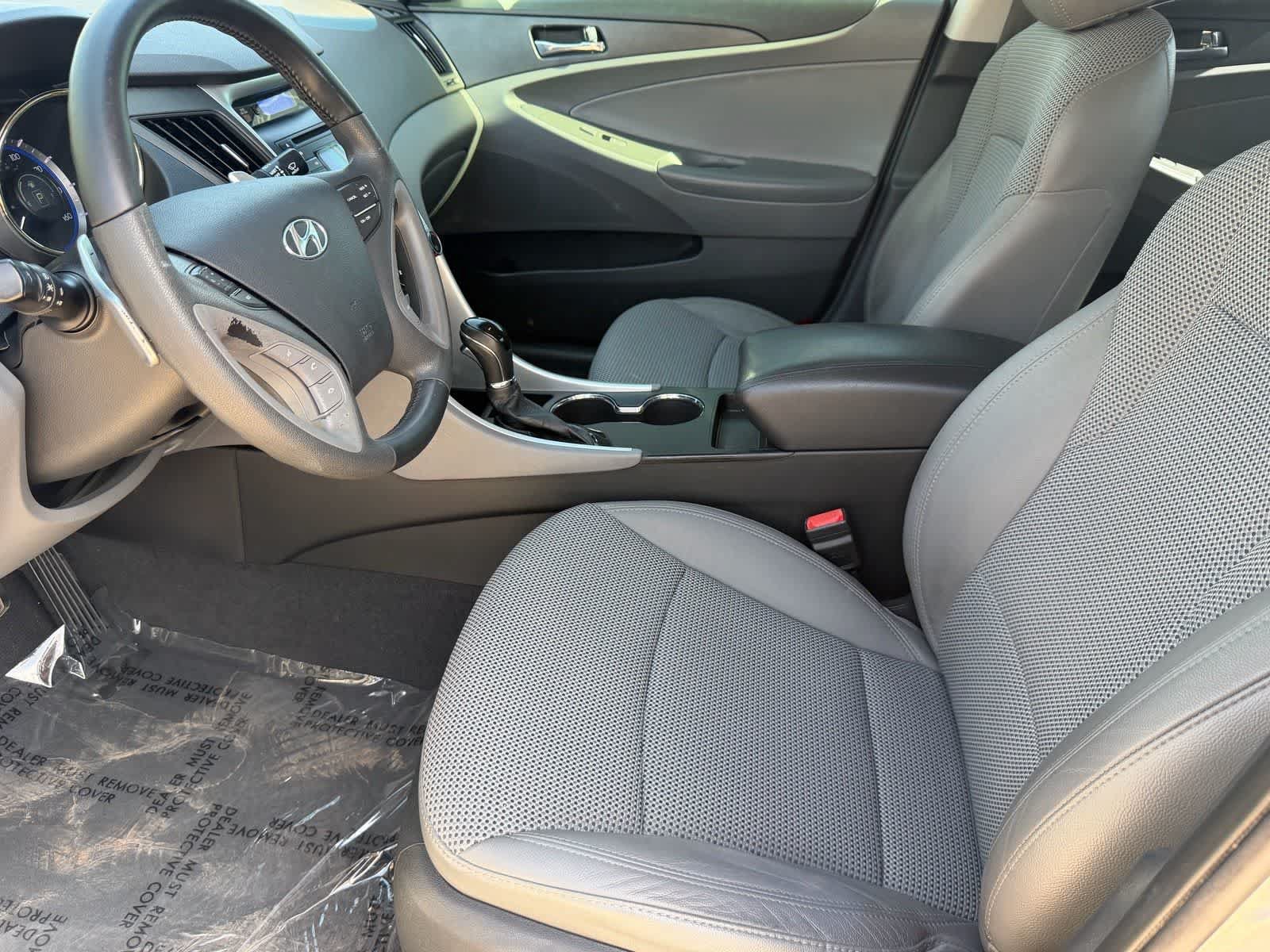 Used 2011 Hyundai Sonata SE FWD image 23