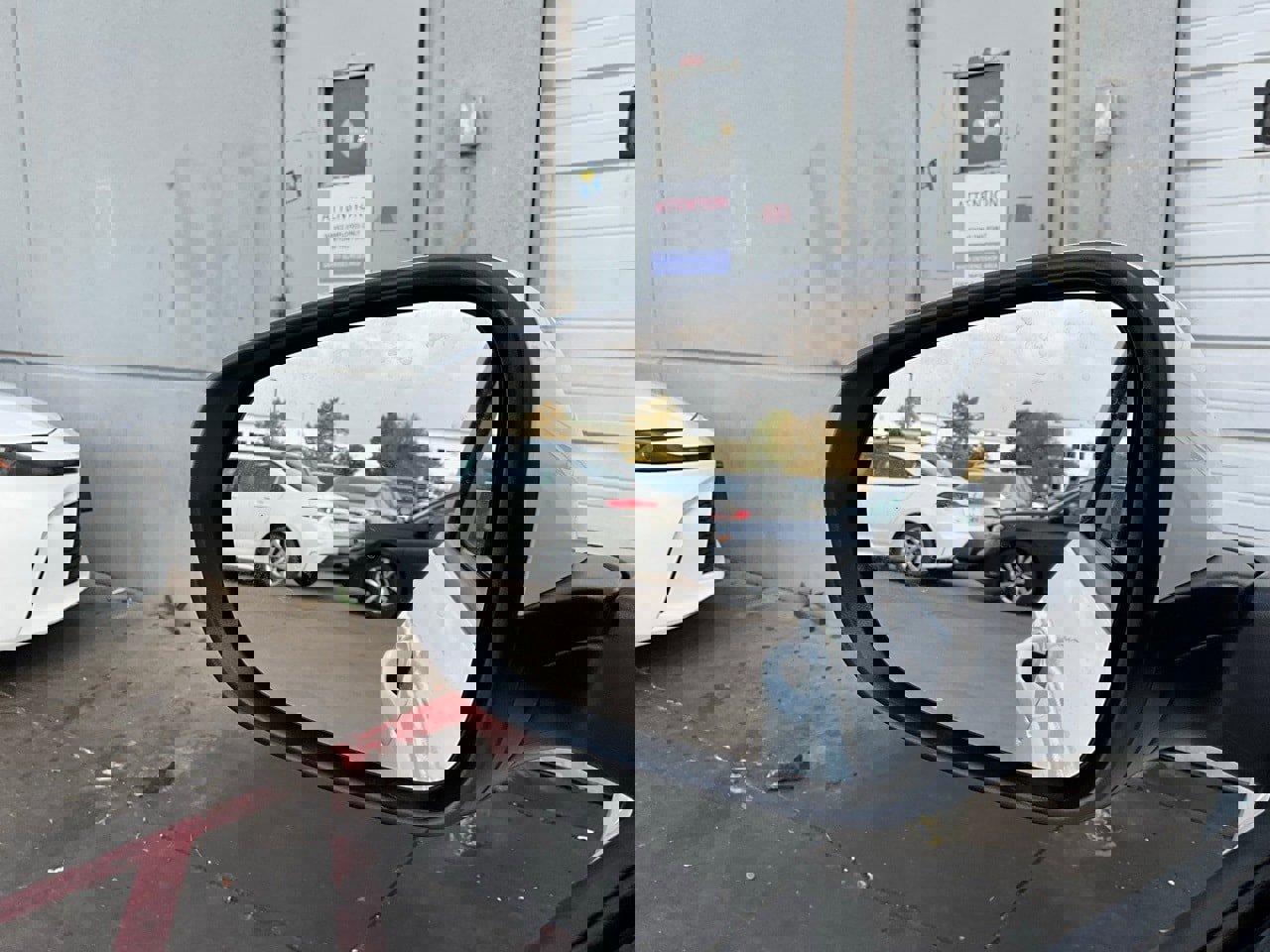 Used 2025 Chevrolet Trax LT image 18