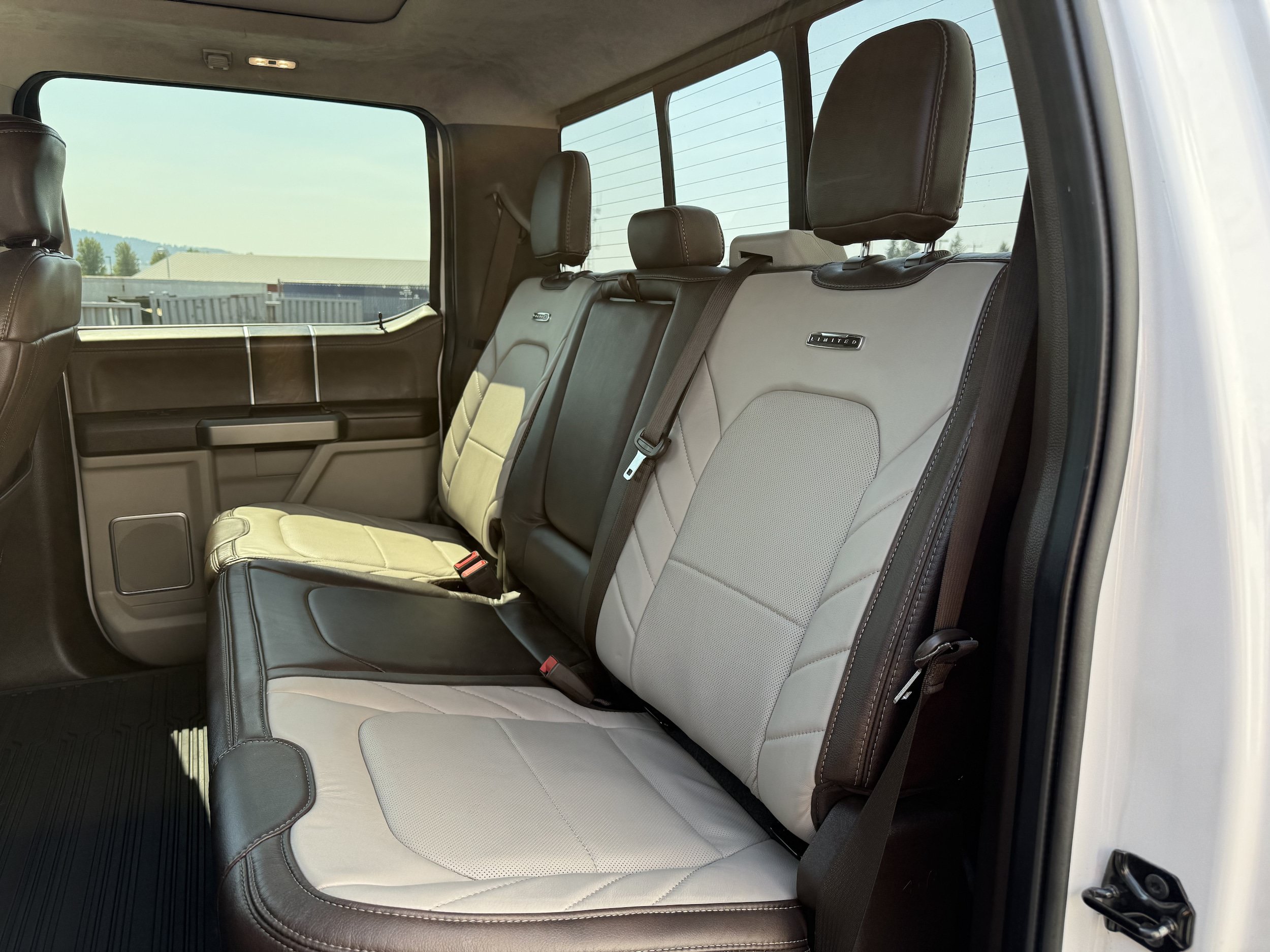 Used 2019 Ford F350 Limited AWD/4WD image 17