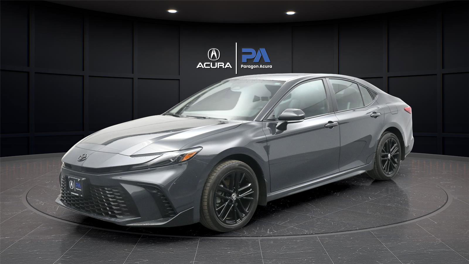 Used 2025 Toyota Camry SE w/ Convenience Package image 1