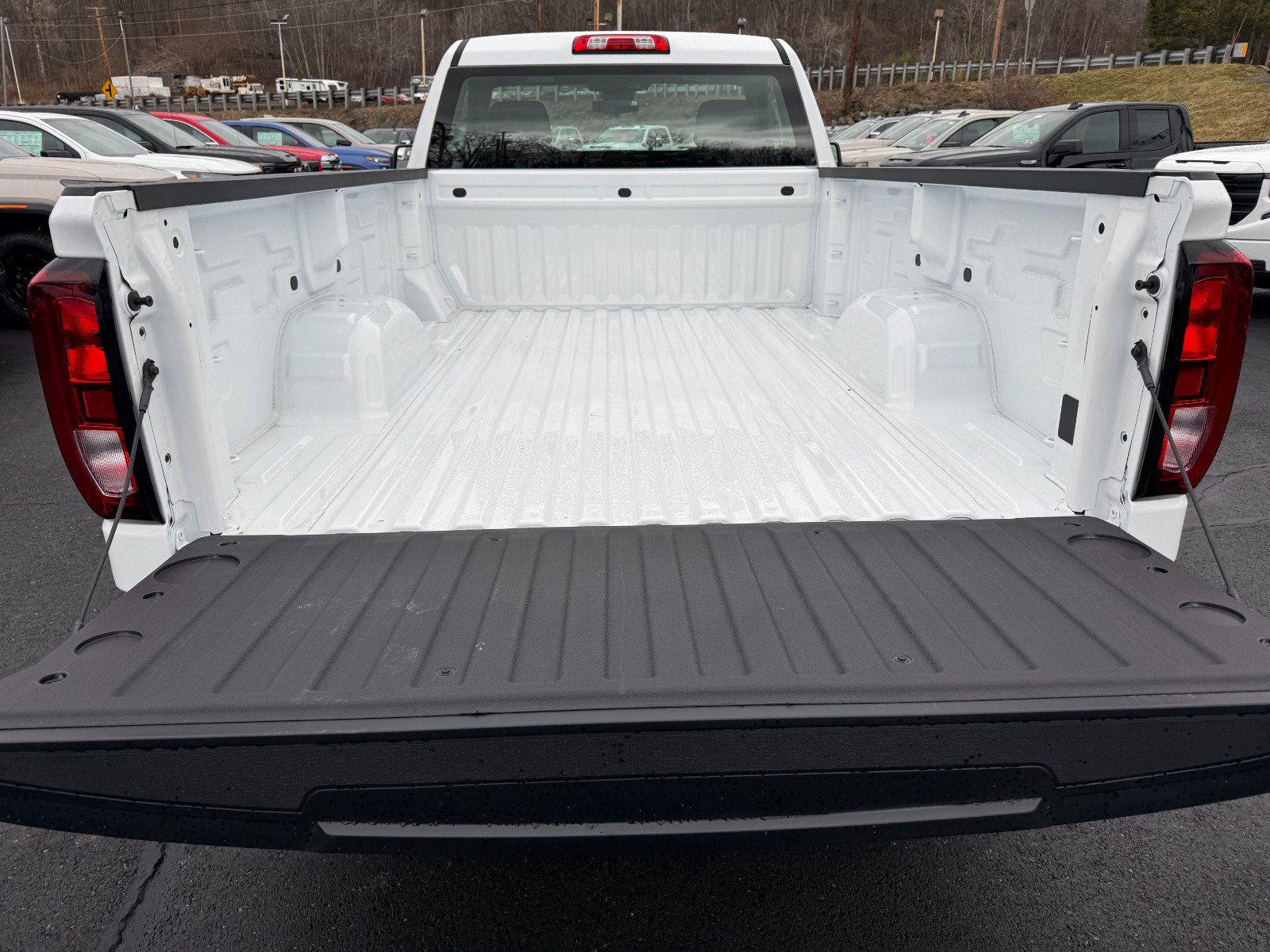 New 2026 GMC Sierra 1500 Pro AWD/4WD image 16