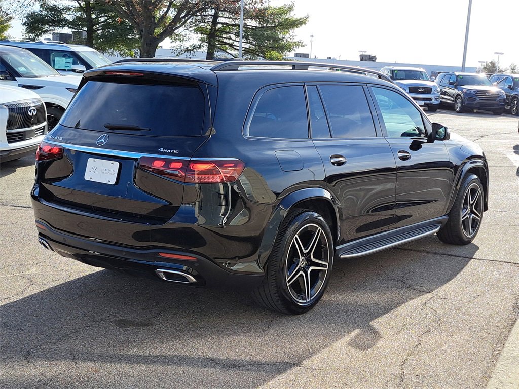 Used 2024 Mercedes-Benz GLS 450 4MATIC image 5