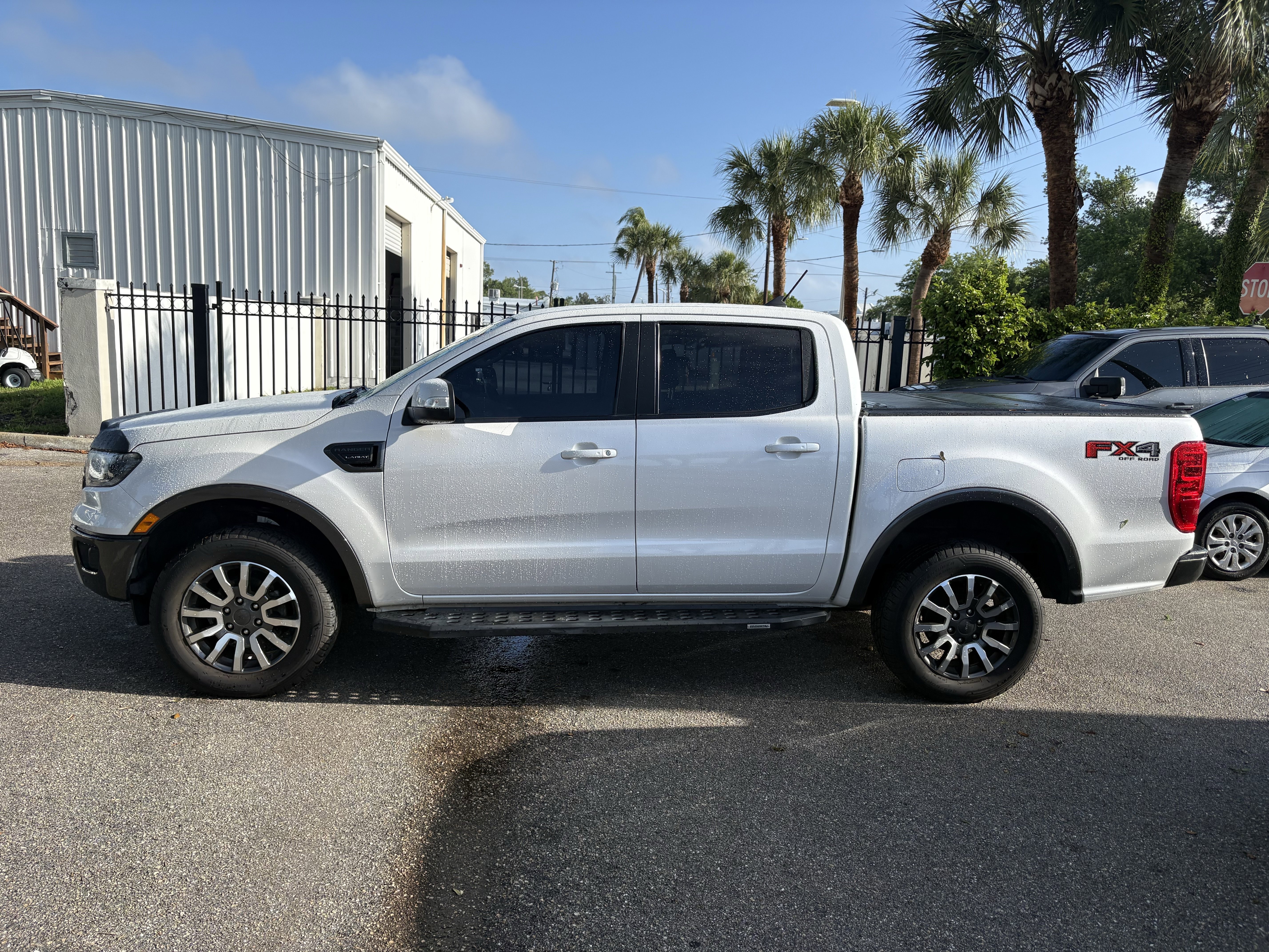 Used 2019 Ford Ranger Lariat w/ Equipment Group 501A Mid image 4