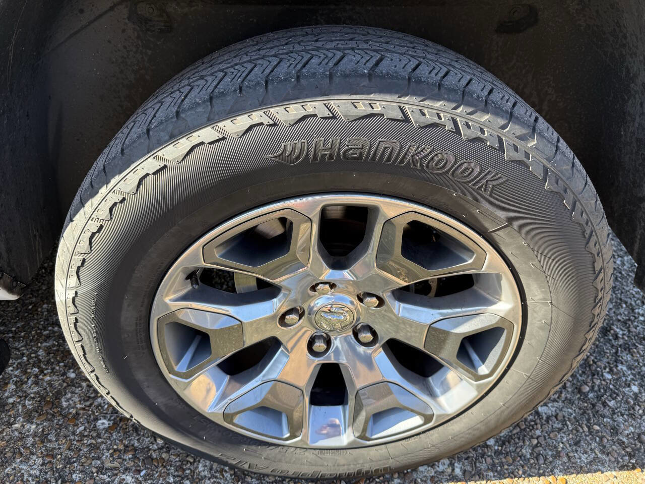 Used 2018 RAM 1500 Limited image 20