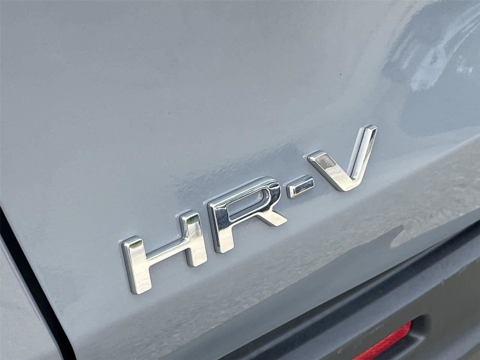 Used 2024 Honda HR-V Sport image 11