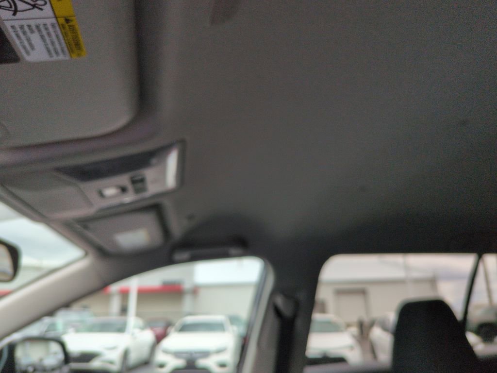 Used 2024 Toyota RAV4 LE AWD/4WD image 21
