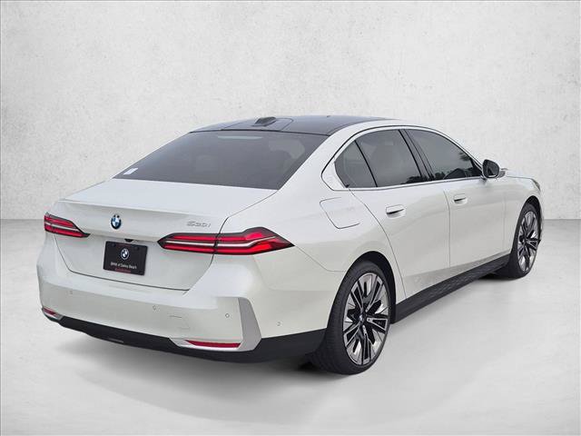 New 2027 BMW 530i w/ Premium Package RWD image 2