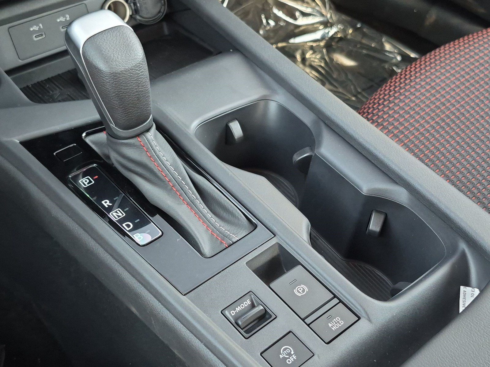 New 2027 Nissan Sentra SR w/ Floor Mat Package FWD image 18