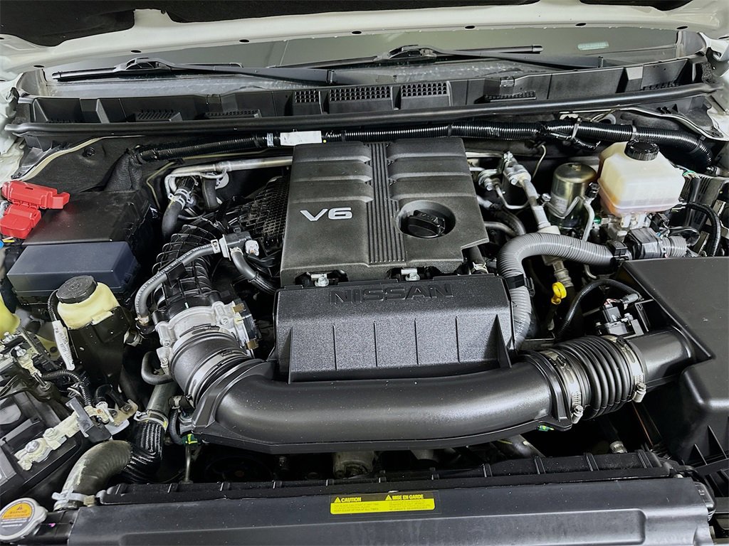 Used 2022 Nissan Frontier PRO-4X w/ Pro-4X Premium Package image 9