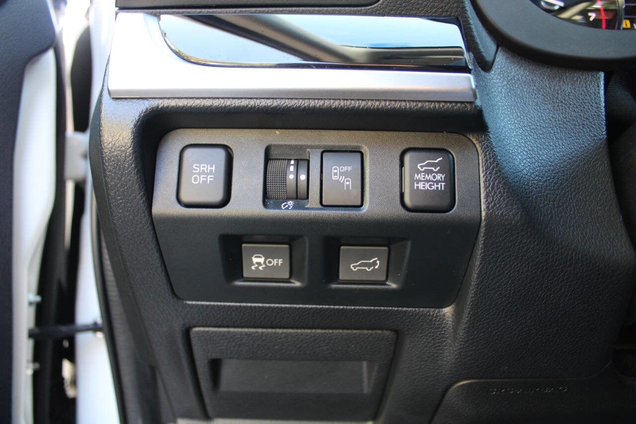 Used 2018 Subaru Forester 2.5i Touring image 46