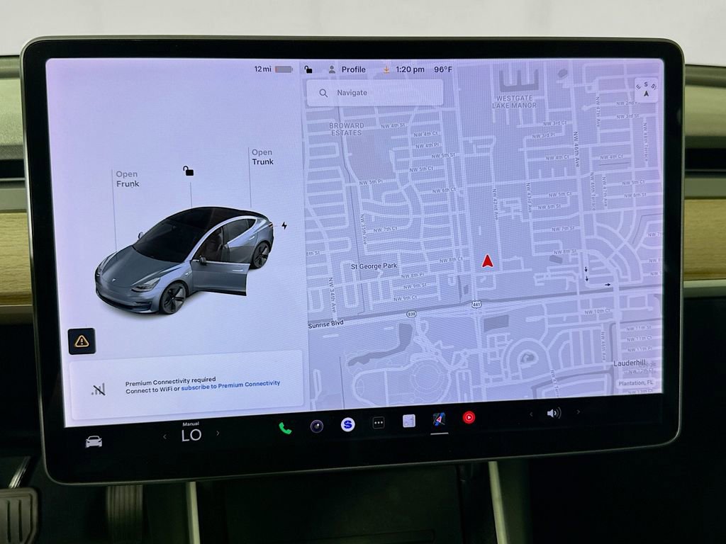 Used 2018 Tesla Model 3 Long Range image 13