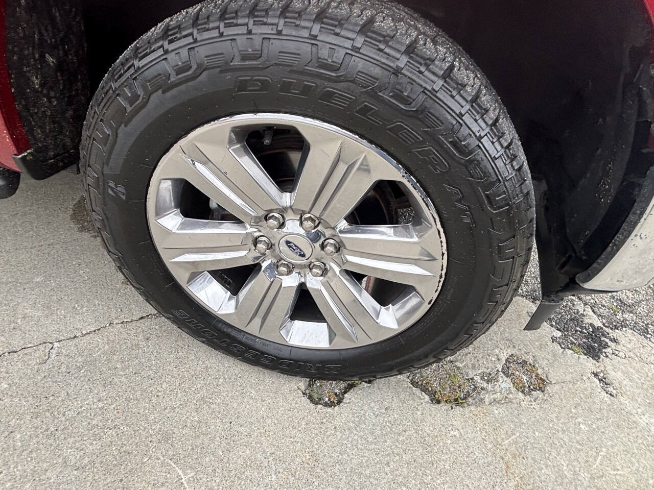 Used 2019 Ford F150 XLT w/ Equipment Group 302A Luxury AWD/4WD image 18