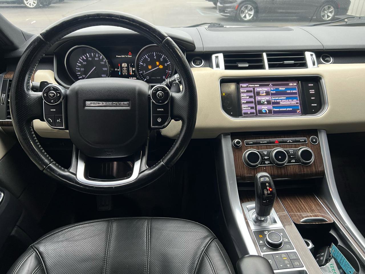 Used 2014 Land Rover Range Rover Sport Supercharged image 17