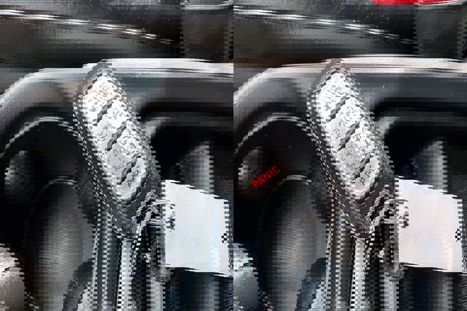 Used 2017 Chrysler Pacifica Touring-L image 13