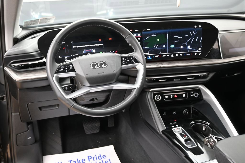 Used 2025 Audi Q5 Prestige AWD/4WD image 32