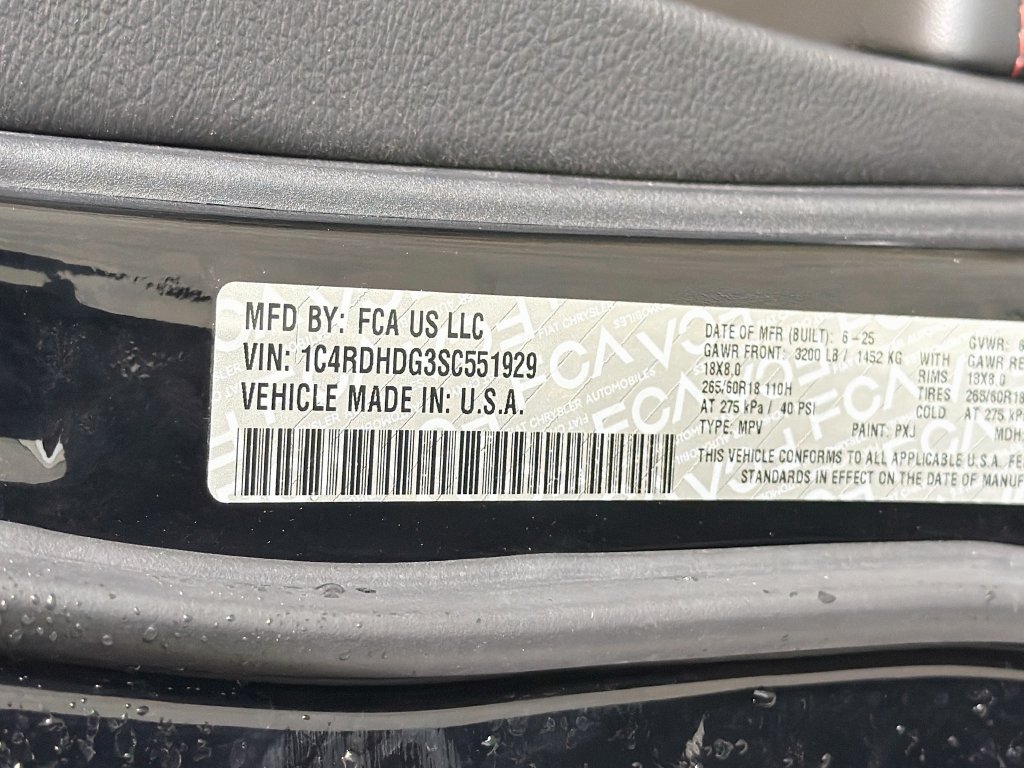 Used 2025 Dodge Durango GT RWD image 30