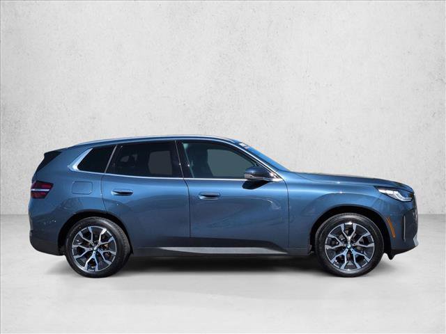 Used 2025 BMW X3 xDrive30i w/ Premium Package image 4
