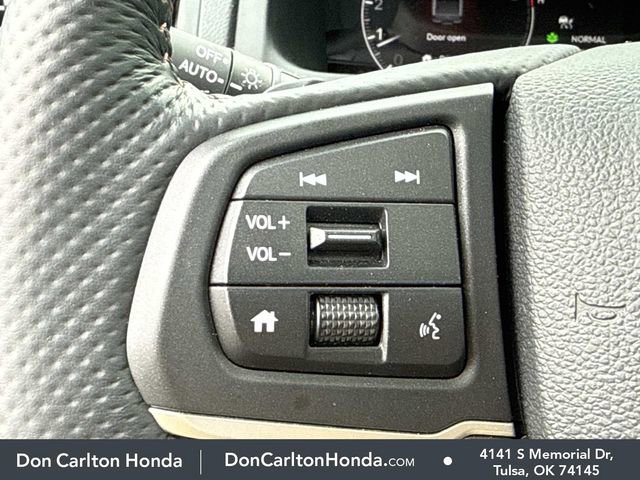 Used 2025 Honda Ridgeline TrailSport image 23