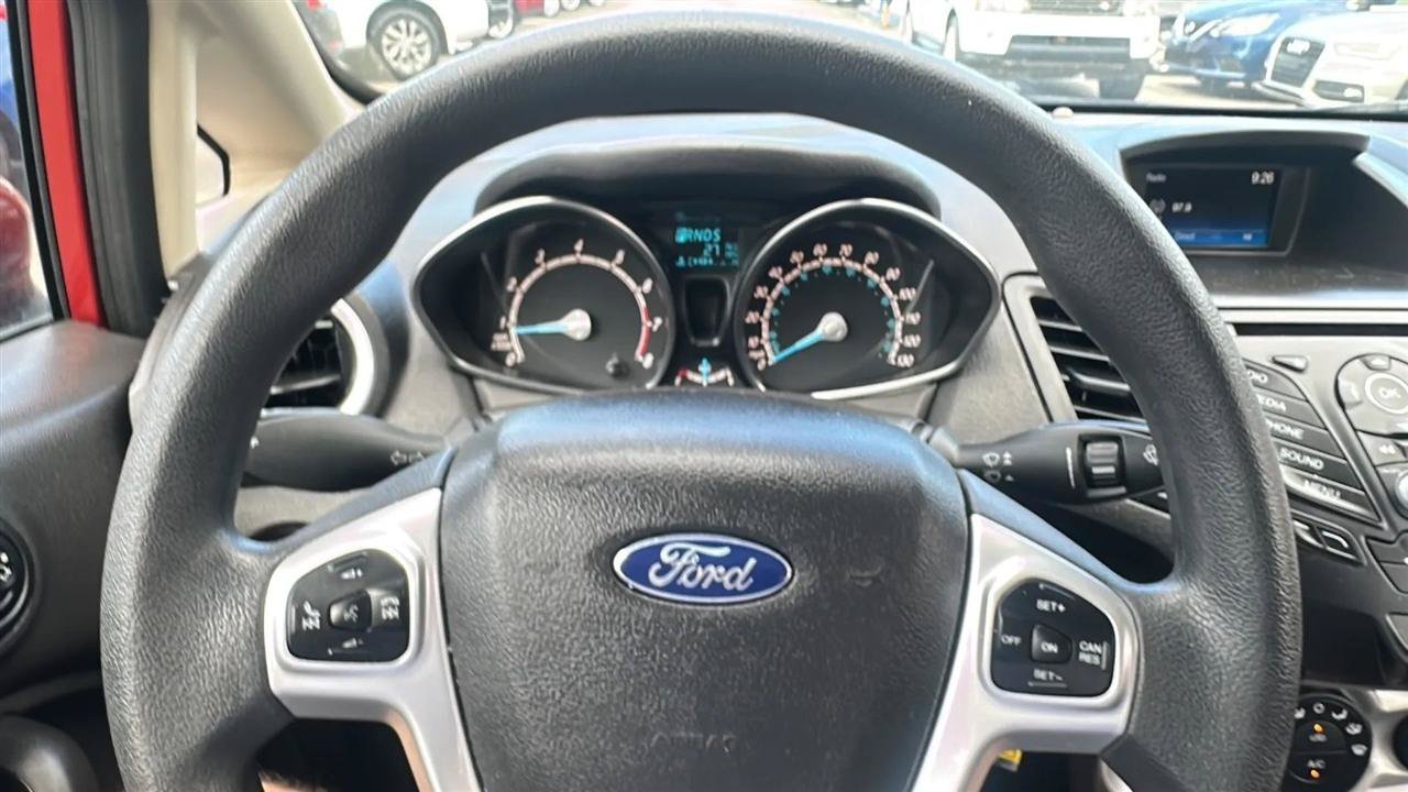 Used 2018 Ford Fiesta SE FWD image 47