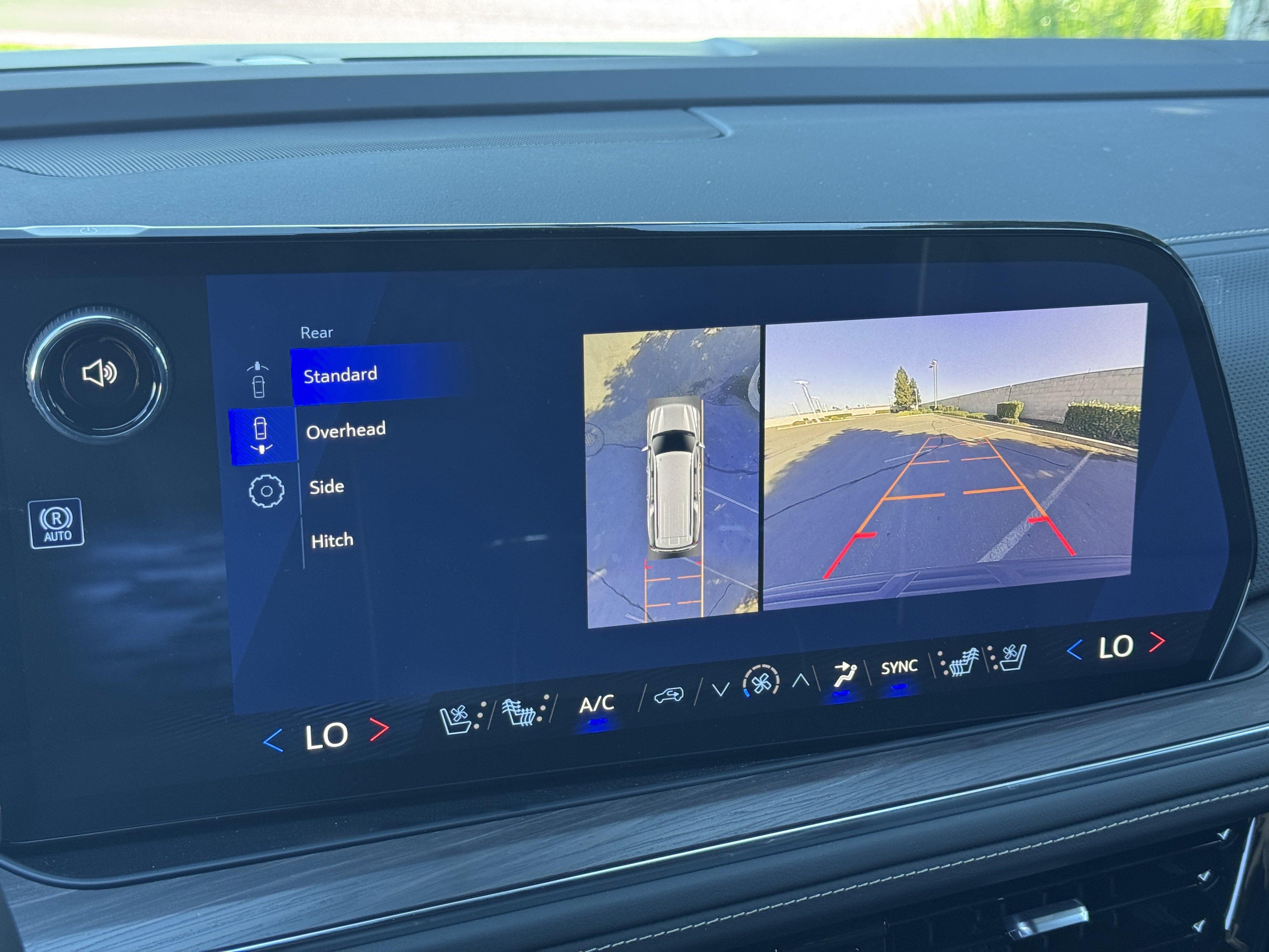 New 2026 Chevrolet Suburban Premier w/ Sun And Tow Package image 27