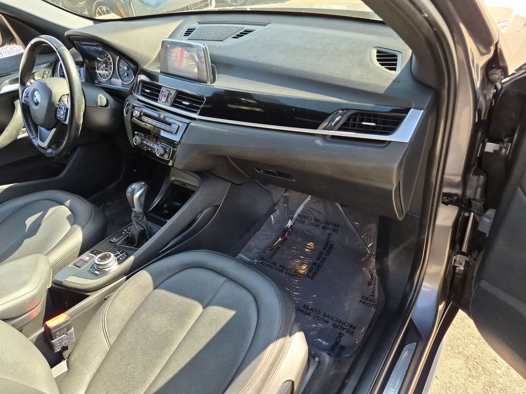 Used 2018 BMW X1 xDrive28i AWD/4WD image 9