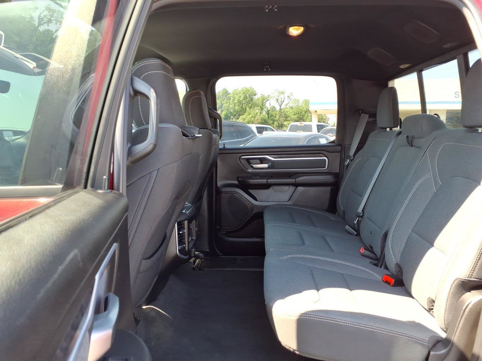 Used 2022 RAM 1500 Big Horn AWD/4WD image 11