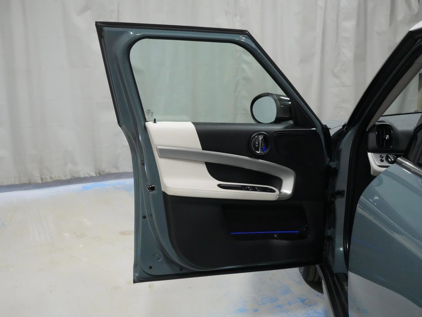 Certified 2023 MINI Cooper Countryman S w/ Signature Upholstery Package image 26